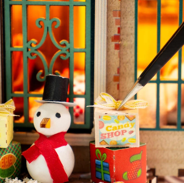 Christmas Dollhouse3